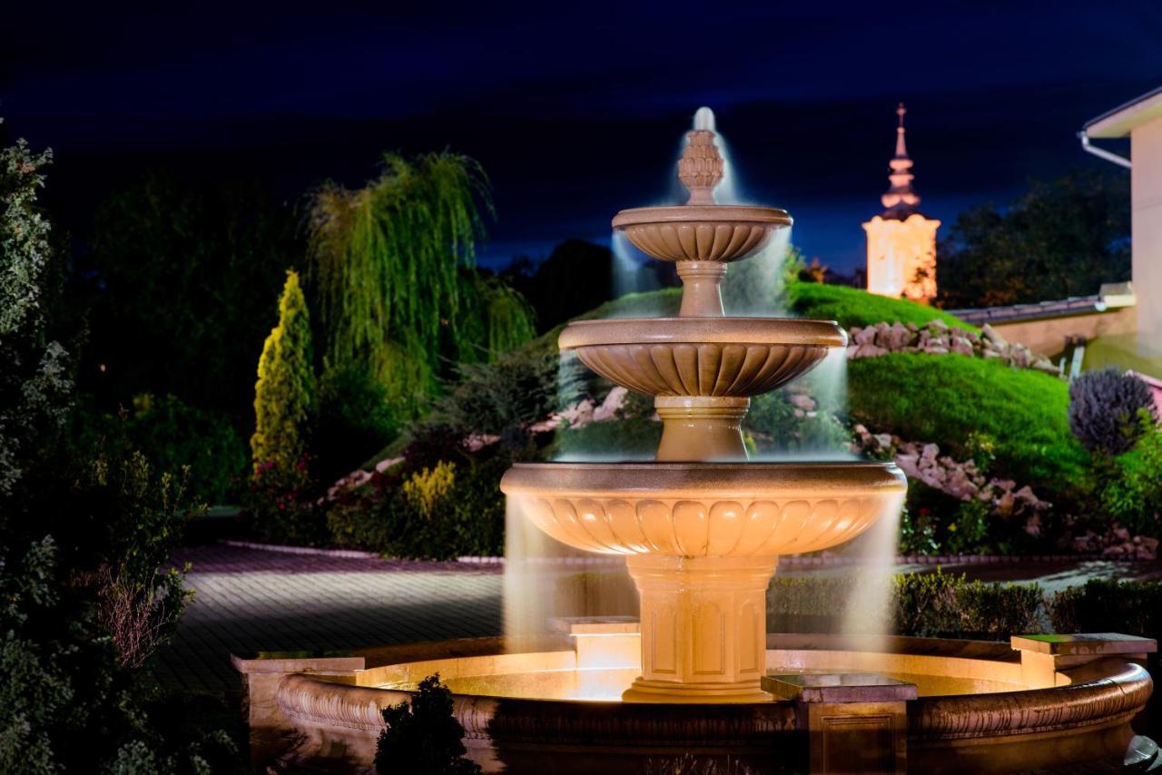 Septimia Hotels & Spa Resort Odorheiu Secuiesc Buitenkant foto